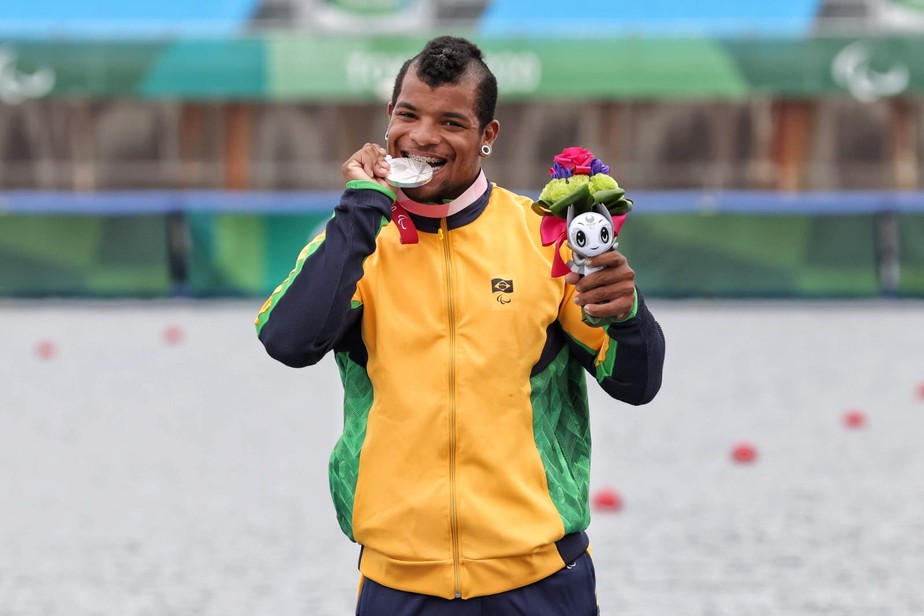 Atletas do Paraná batem recorde de medalhas na Paralimpíada de